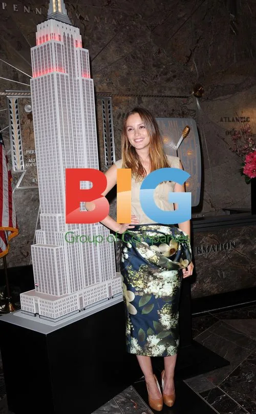 Leighton Meester and Vera Wang Light Up Empire State