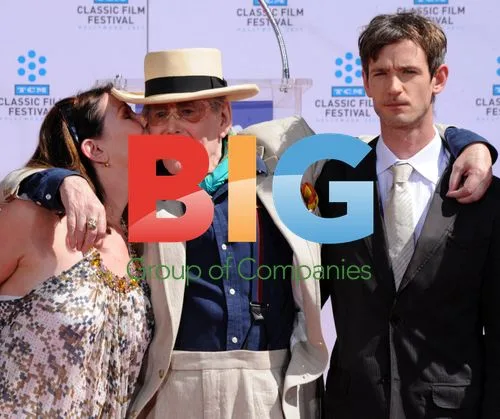 TCM Honors Peter O'Toole with Handprint Ceremony