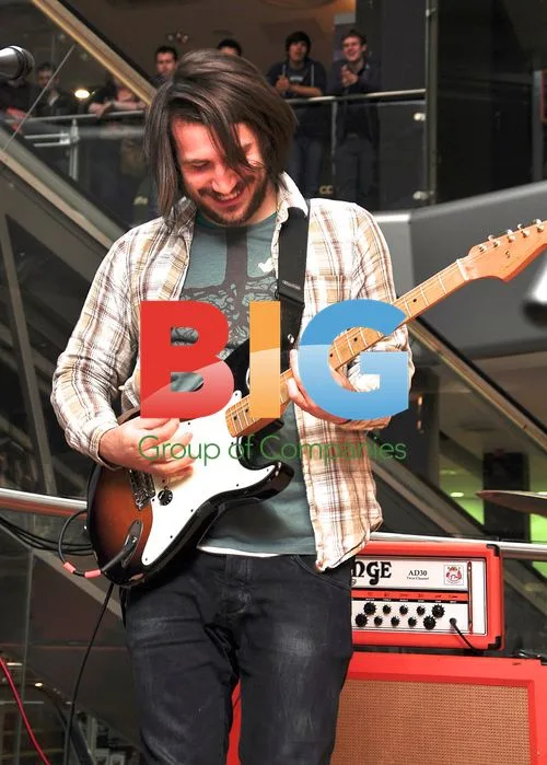 Twin Atlantic Promote 'Free' Album in Glasgow