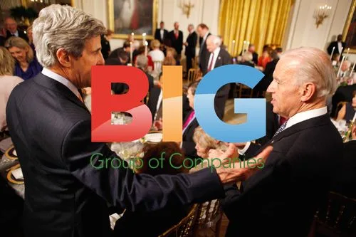 Biden and Kerry at White House Dinner
