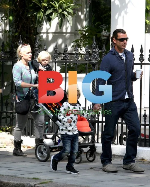 Gavin Rossdale and Kids in London