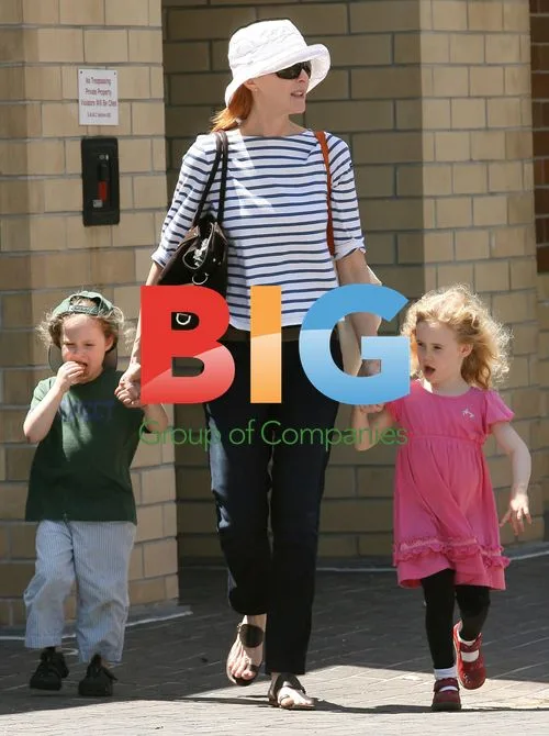 Marcia Cross and Daughters