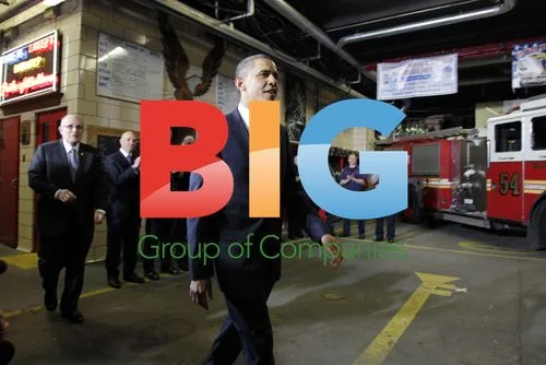 Giuliani and Obama Visit FDNY After Bin Laden Killing