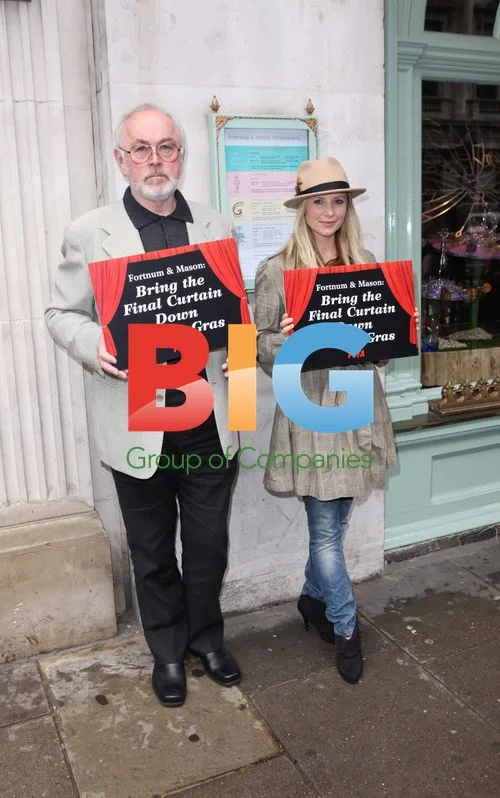 Jenny Seagrove, Peter Egan and Carley Stenson at Fortnum & Mason