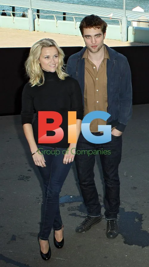 Pattinson, Witherspoon, Lawrence at 'Water For Elephants' Press Conference