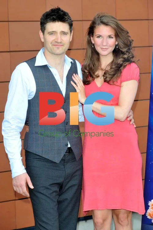Tom Chambers and Summer Strallen in Top Hat