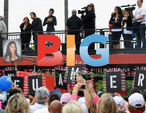Halle Berry at EIF Revlon Run/Walk