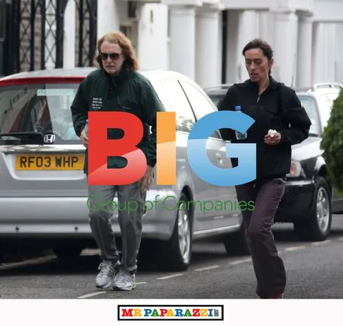 David Threlfall Runs with Wife in London