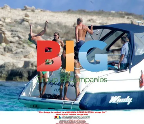 Prince William, Kate and Pippa Middleton on Boat in Ibiza