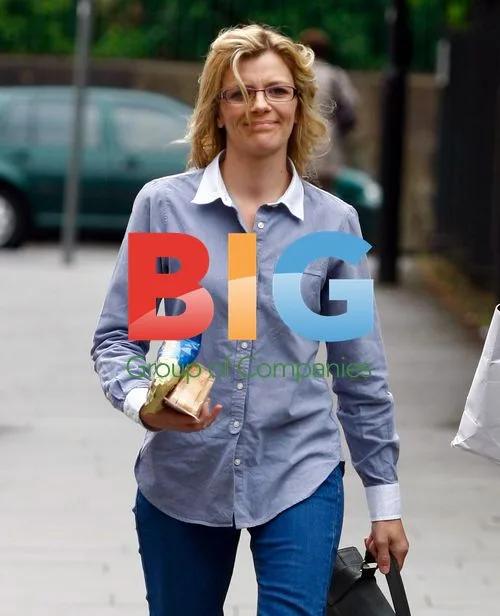 Jane Danson on Coronation Street Set