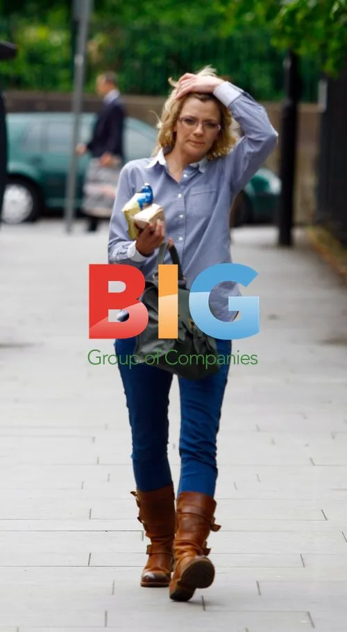 Jane Danson on Coronation Street Set