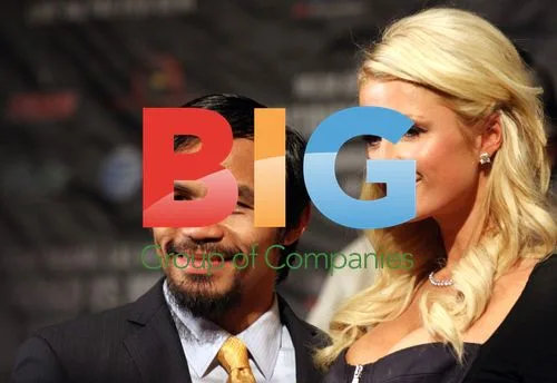 Paris Hilton and Manny Pacquiao at Pacquiao vs Mosley Fight