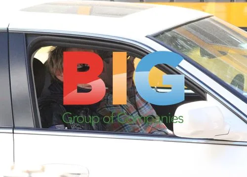 Rhys Ifans on set of "The Amazing Spider-man"