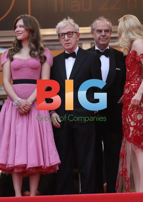 Lea Seydoux, Woody Allen, and more at 'Midnight in Paris' premiere