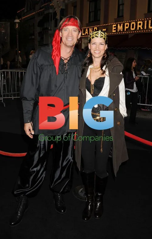 Kevin Sorbo and Sam Jenkins at Pirates Of The Caribbean Premiere