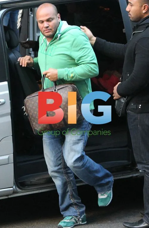 Mel B and Family Arrive in Sydney