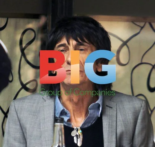 Ronnie Wood Dining at Scotts Restaurant