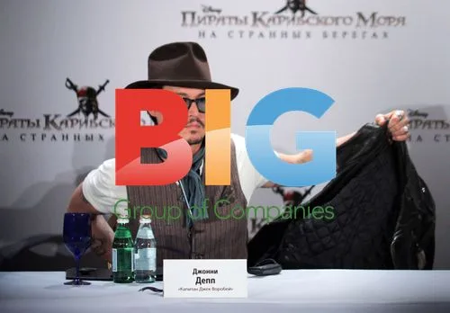 Penelope Cruz and Johnny Depp at 'Pirates' Moscow Press Conference