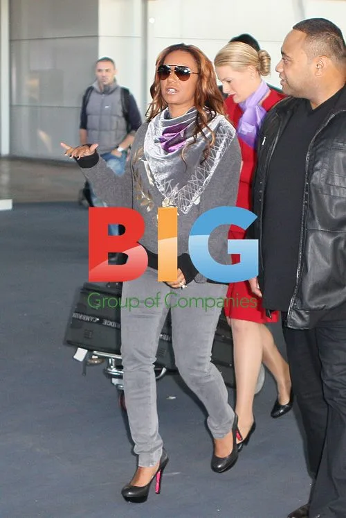 Mel B and Family Arrive in Sydney