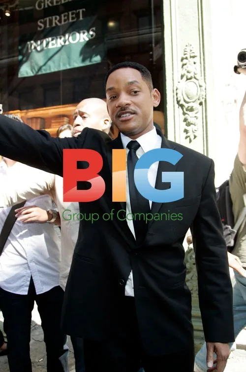 Will Smith on Men in Black Set
