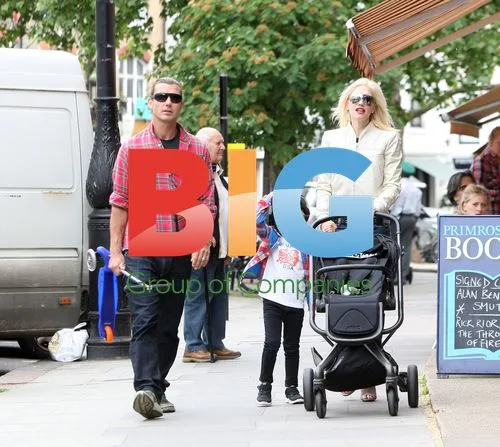 Gwen Stefani and Family in London Park