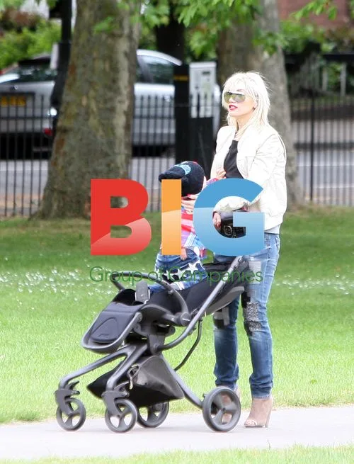 Gwen Stefani and Family in London