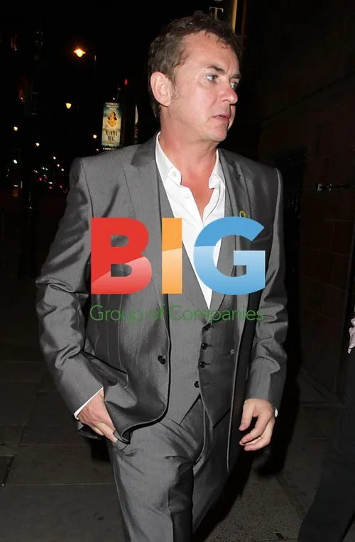 Celebrities Leave British Soap Awards