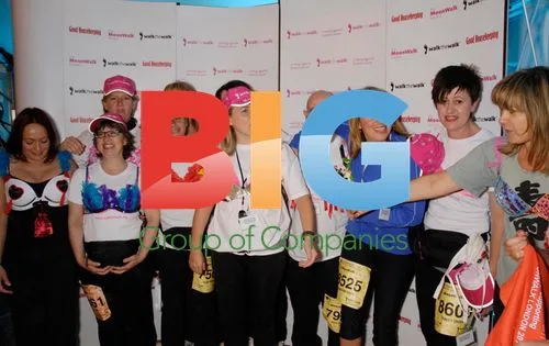 Celebrities at London Moonwalk 2011