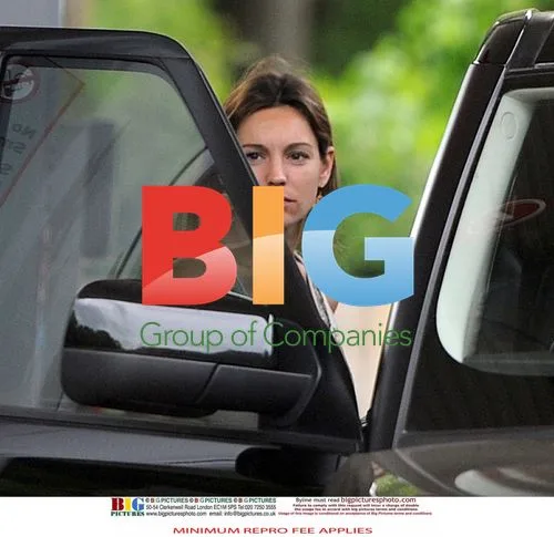 Kelly Brook Errands