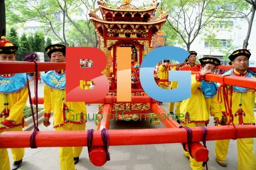 Chinese Royal Style Wedding in Suzhou
