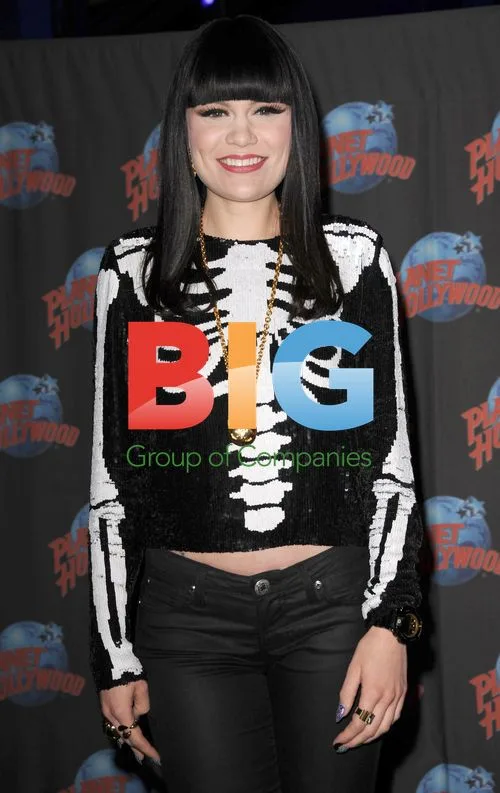Jessie J handprint ceremony