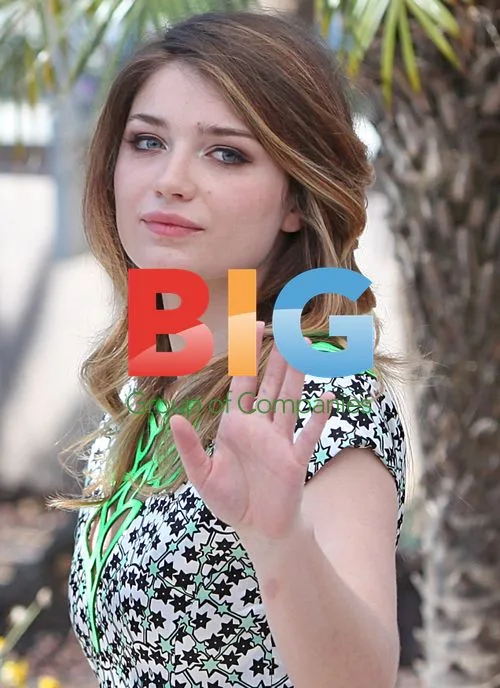 Eve Hewson at "This Must Be The Place" photocall in Cannes