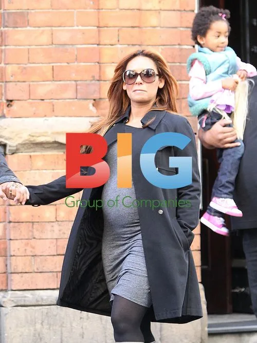 Mel B and Family Sightseeing in Sydney