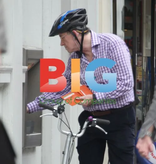 Peter Mandelson at HSBC Cashpoint