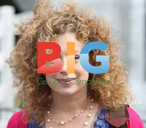 Alex Kingston at Chelsea Flower Show 2011