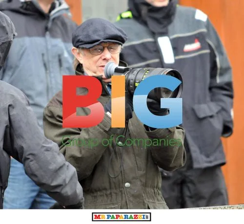 Director Ken Loach Returns to Film Set After Injury