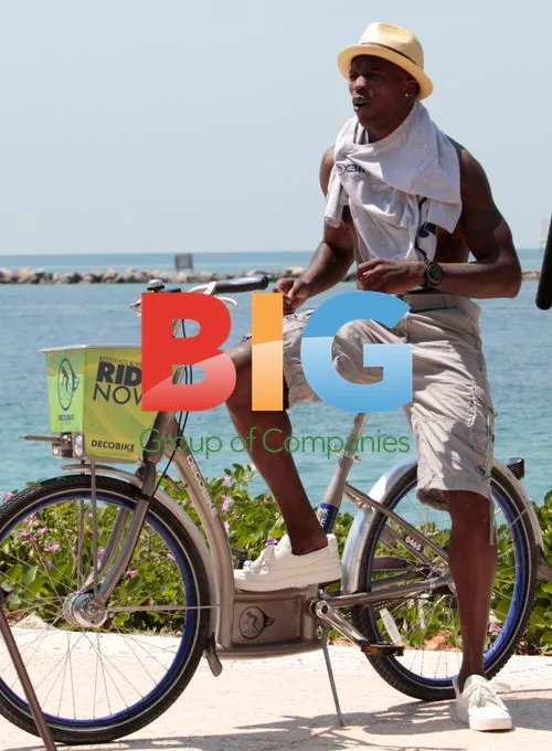 Chad Ochocinco promoting public cycling in Miami