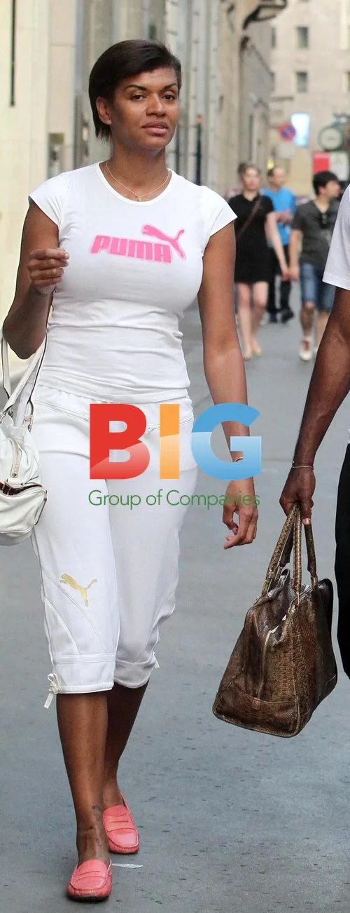 Samuel Eto'o and wife Georgette strolling in Milan