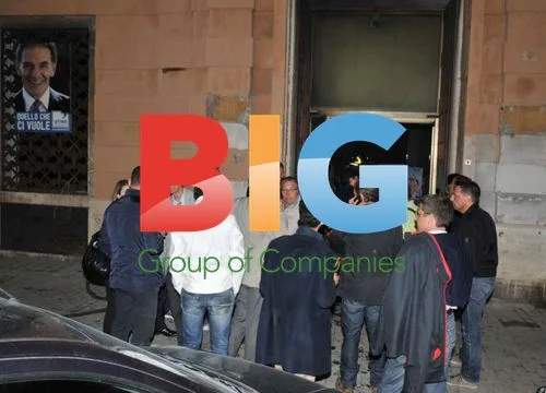 Gianni Lettieri's office set on fire in Napoli