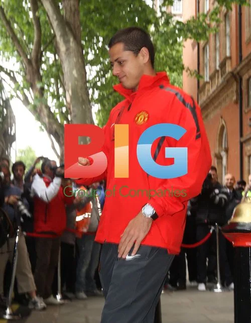 Manchester United players leave hotel