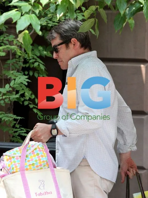 Sarah Jessica Parker and Matthew Broderick out for Memorial Day