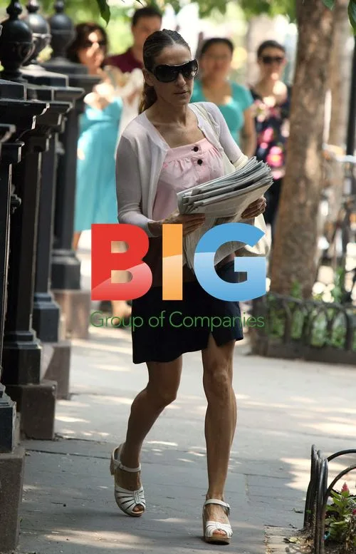 SJP and Matthew Broderick Head Out for Memorial Day