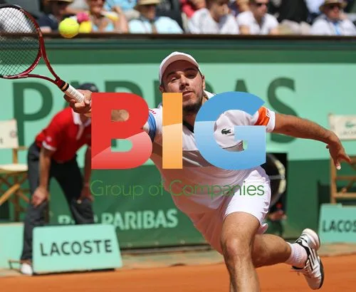 Stanislas Wawrinka Hits Shot at French Open
