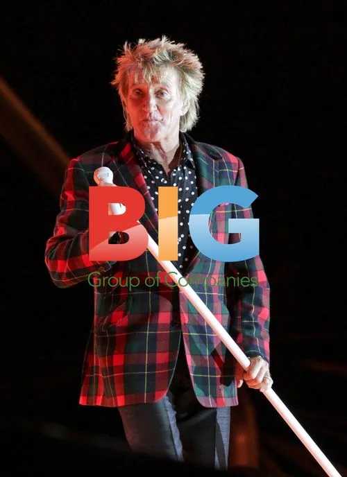 Rod Stewart Performs at Newbury Racecourse