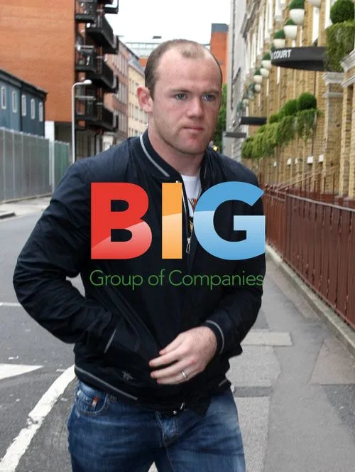 Wayne Rooney Arrives at London Studio