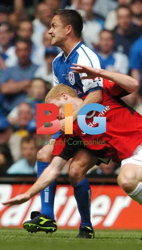 Paul Scholes Announces Retirement