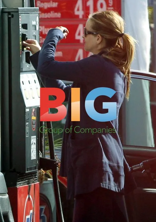 Julia Roberts at LA Gas Station