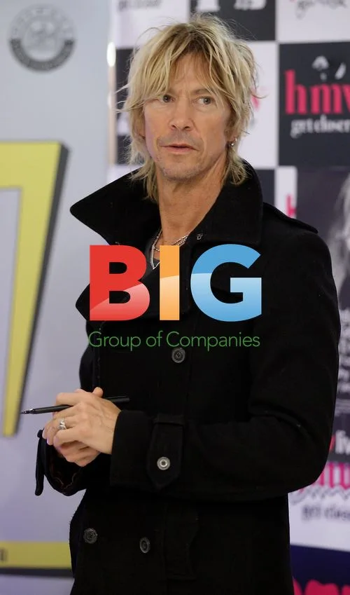 Duff McKagan Signs New Book in Belfast