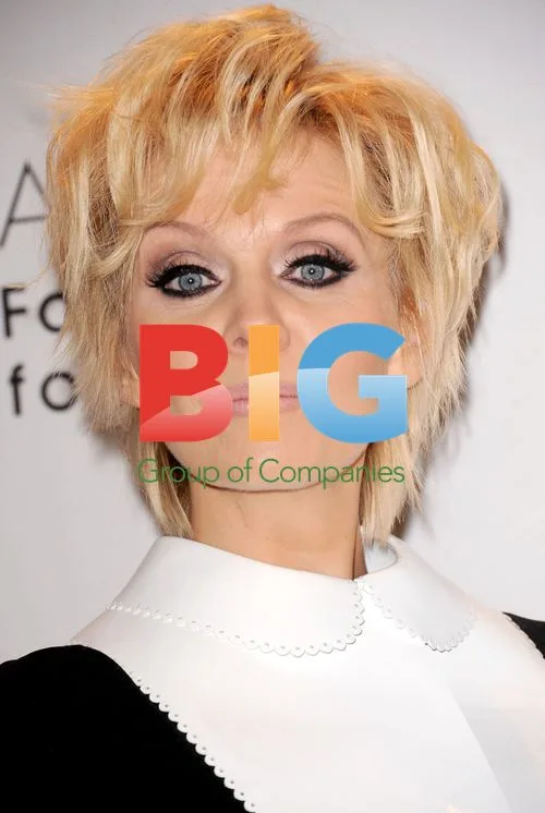 Stars attend 2011 Avon Foundation Awards gala