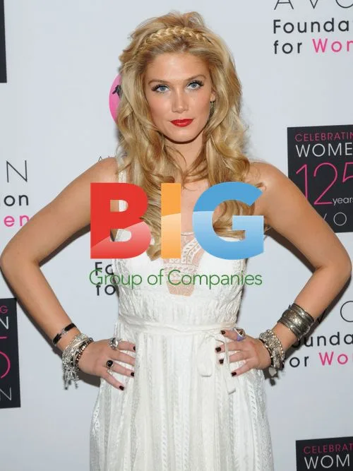 Delta Goodrem at Avon Gala